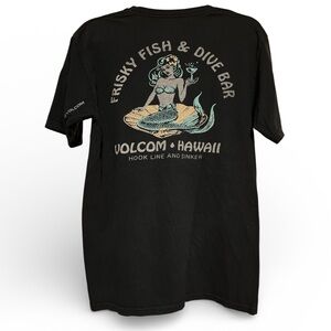 Volcom -Y2K “frisky fish and dive bar” Hawaii T-shirt